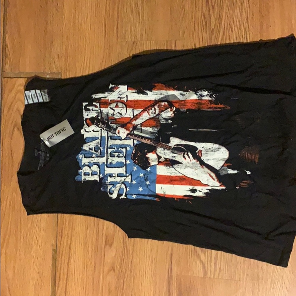 New with tags Blake Shelton tank